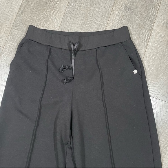 T by Talbots AIRKNIT STRETCH WIDE LEG PANTS Size XL Black - Picture 3 of 9